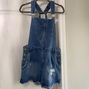 Love True Denim Overall Shorts Size Large Blue Distressed Frayed Hem Garden Girl